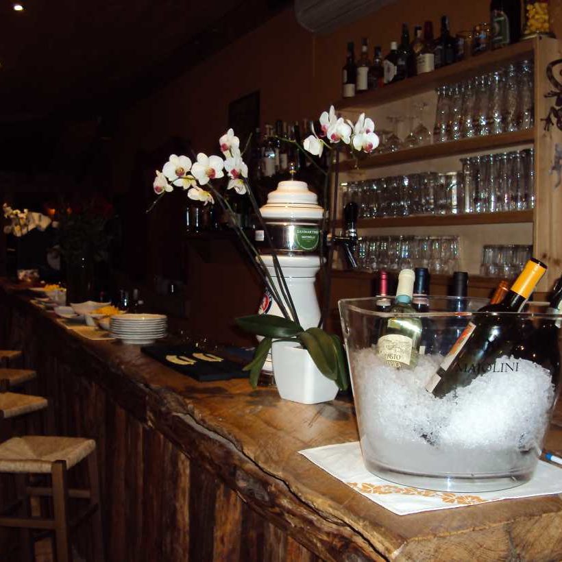 Bar giardino Osteria del Viaggiatore Russi